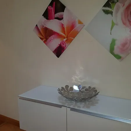 Luxury Townhouse 200m To Beach Nyaraló